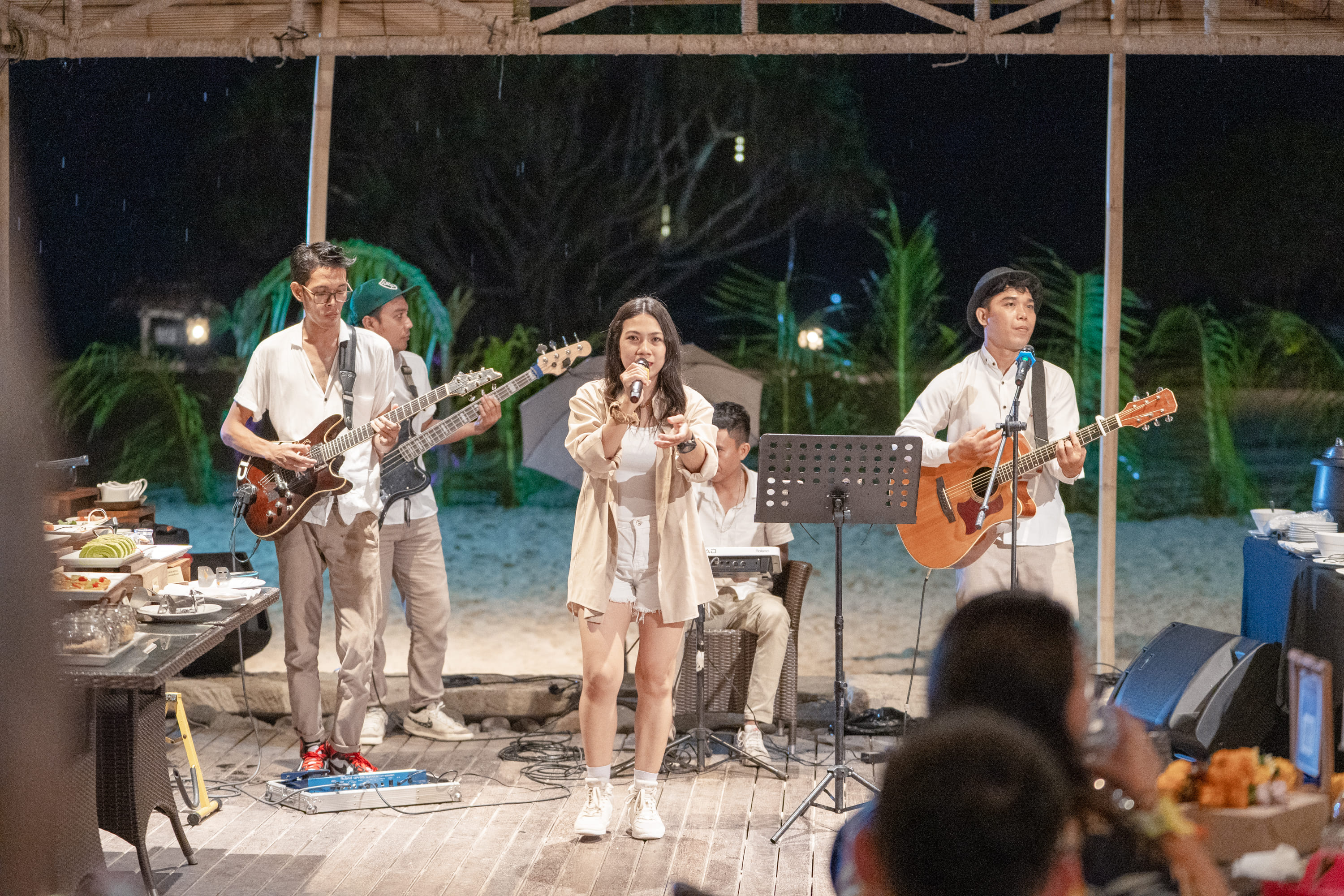 Senggigi Sunset Soiree ~ Gala Dinner Dan Employee Gathering - galeri foto 10